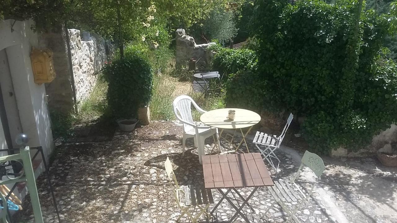 Appartement Dans Hameau Provencal Allauch Luaran gambar